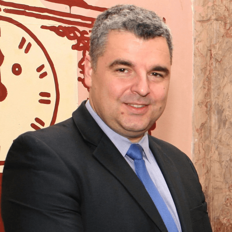 Dr. Zoltan Matrai